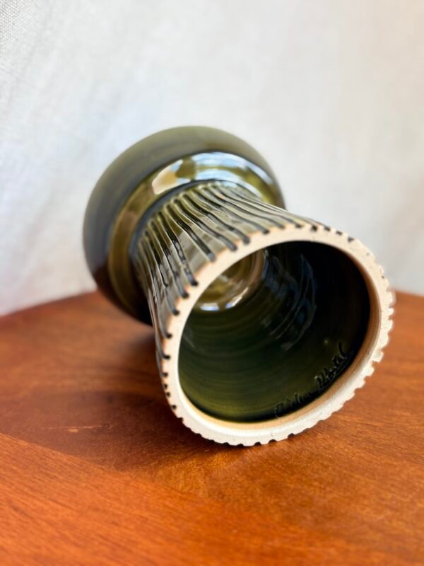 Bougeoir céramique coupe et pied conique strié