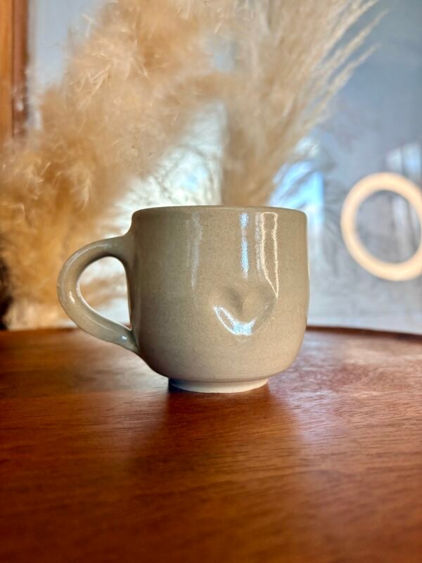 Tasse céramique artisanale empreinte cœur