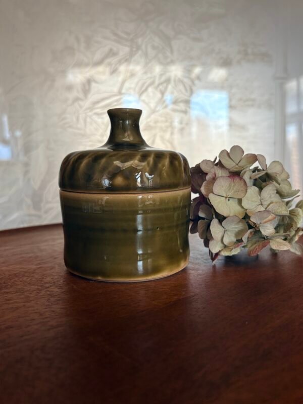 Boîte céramique bouton haut